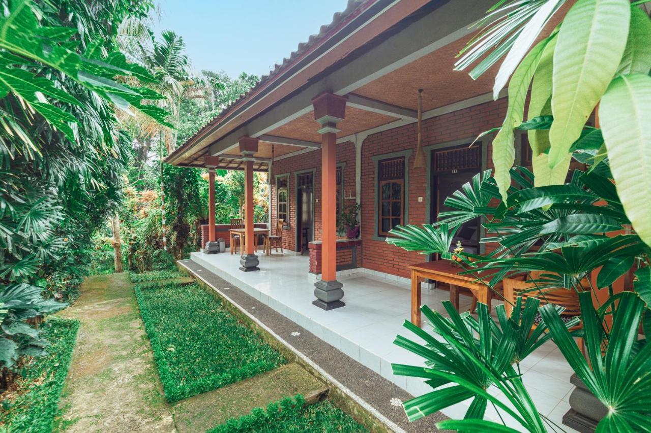 Suastika Lodge Ubud Exterior foto